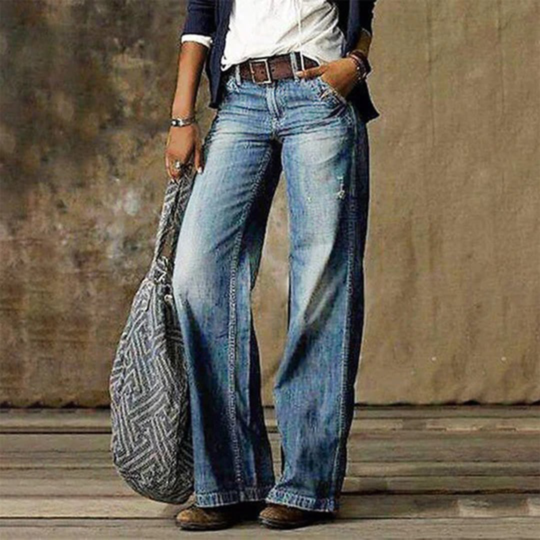 Women's Wide Leg Jeans | Vintage Wash Relaxed Fit - Light Blue